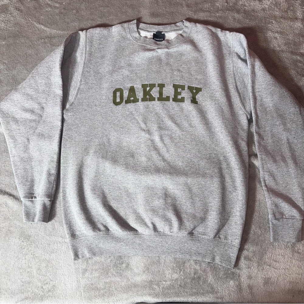 Oakley Gray Crewneck Sweater for Men
